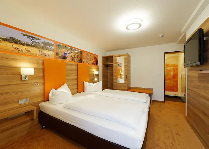 فندق زور بوست ليفيم