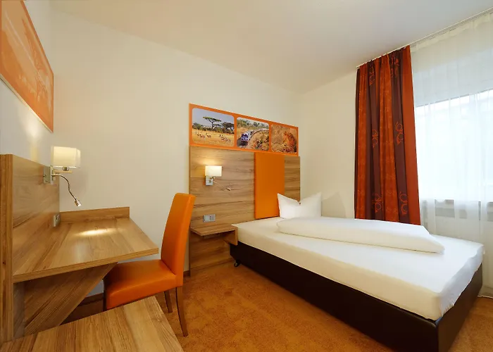 زور بوست 3* ليفيم