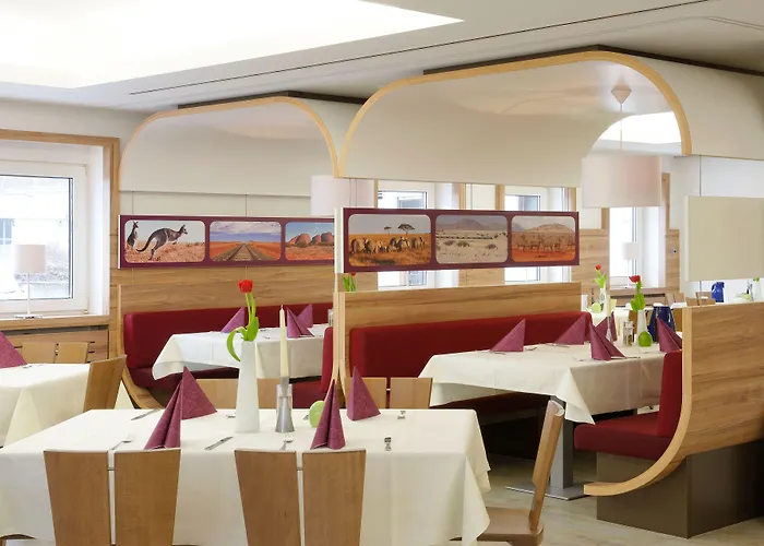 فندق زور بوست ليفيم