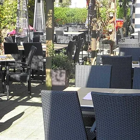Zur Post 3*