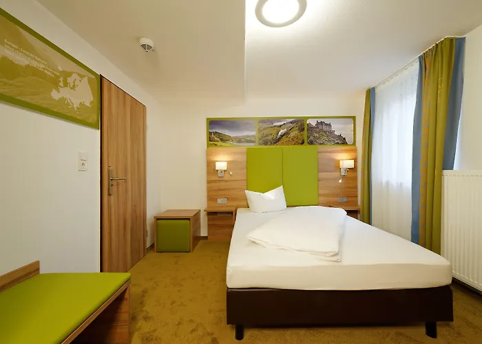 מלון Zur Post לאיפהיים