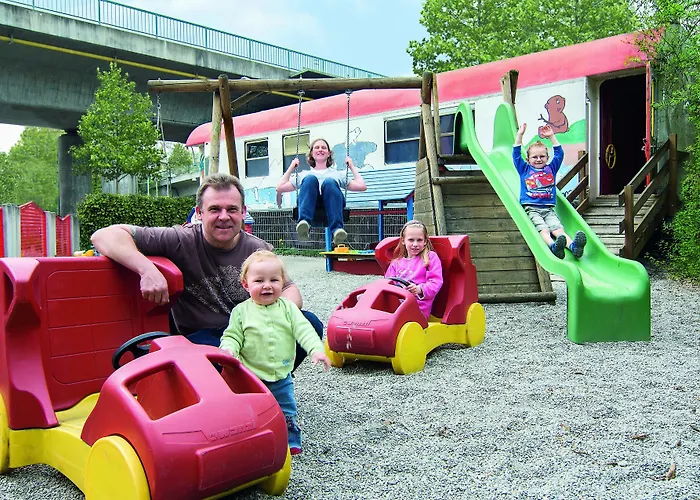 Zur Post לאיפהיים